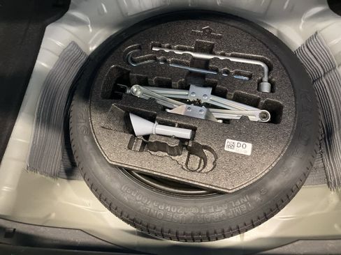 Used 2023 Honda Civic LX image 27