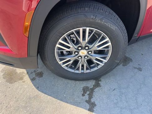 New 2026 Chevrolet Traverse LT w/ Driver Confidence Package image 42