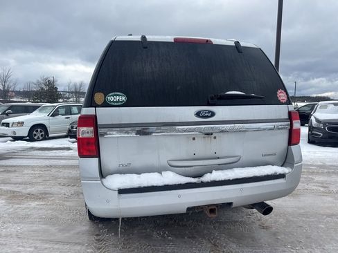 Used 2017 Ford Expedition EL XLT w/ Equipment Group 202A image 16