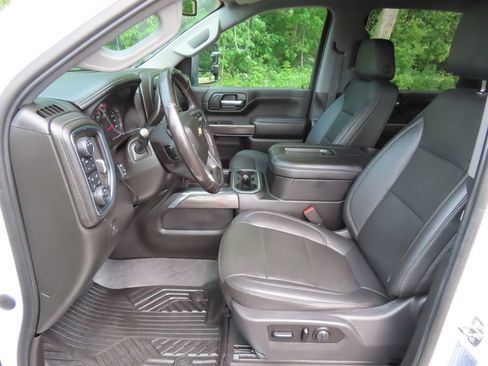 Used 2021 Chevrolet Silverado 2500 LTZ AWD/4WD image 26