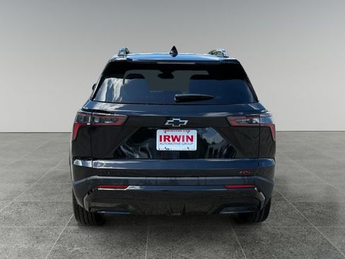 Used 2026 Chevrolet Equinox RS AWD/4WD image 4