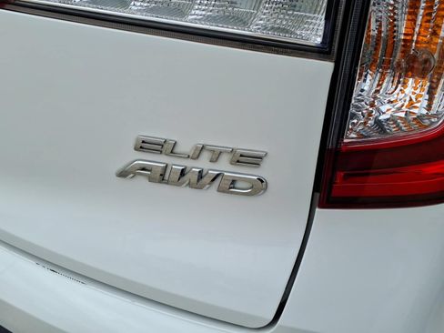 Used 2021 Honda Pilot Elite image 10