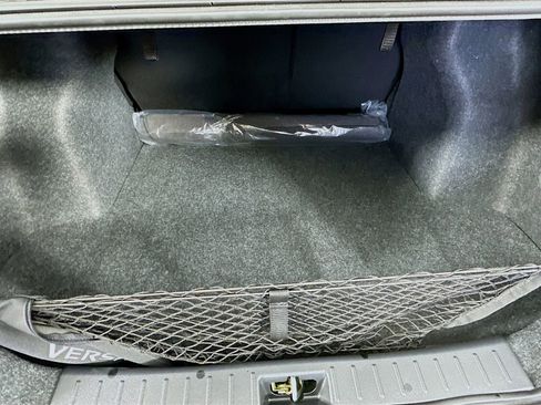 Used 2025 Nissan Versa SV w/ Trunk Package FWD image 30