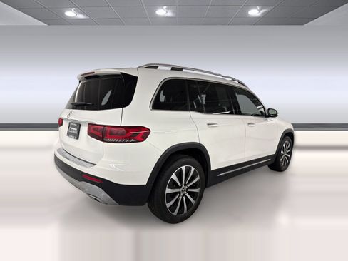 Certified 2023 Mercedes-Benz GLB 250 image 9