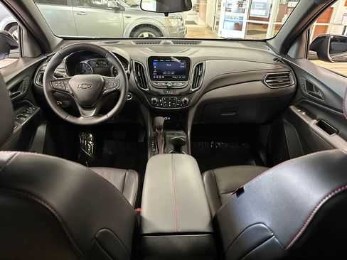Used 2023 Chevrolet Equinox RS w/ RS Leather Package AWD/4WD image 14