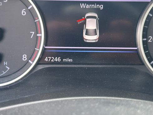 Used 2024 Nissan Sentra SV image 11