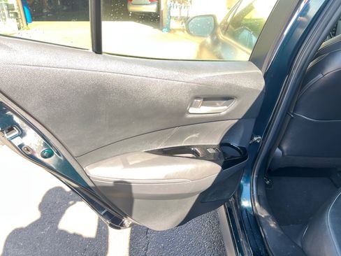 Used 2019 Toyota Corolla XSE image 25