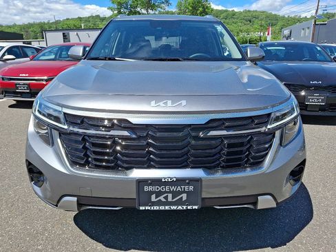 New 2026 Kia Seltos S AWD/4WD image 2