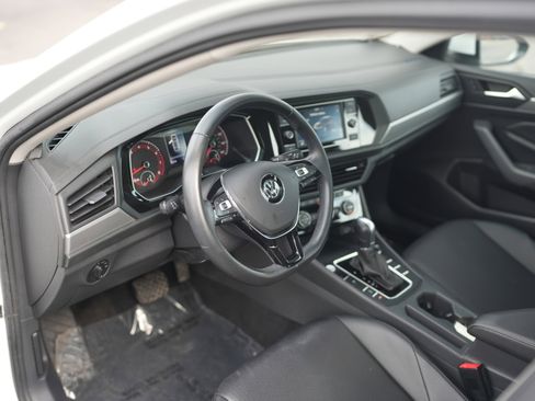 Used 2019 Volkswagen Jetta SE image 12