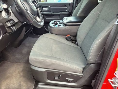 Used 2024 RAM 2500 Big Horn w/ Night Edition AWD/4WD image 17