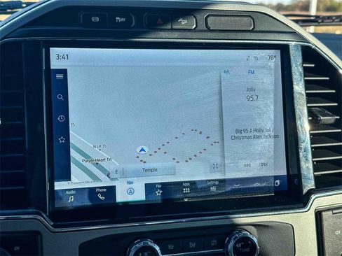 Used 2022 Ford F250 Lariat w/ Chrome Package image 30