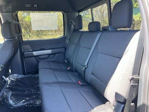 New 2026 Ford F150 XLT w/ Equipment Group 302A MID AWD/4WD image 24