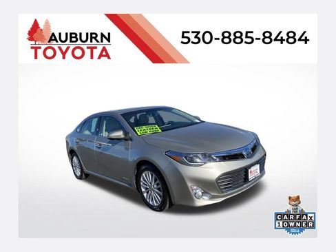 Used 2014 Toyota Avalon Limited w/ Technology Package FWD image 1