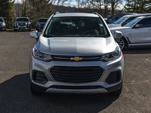 Used 2022 Chevrolet Trax LT w/ Driver Confidence Package AWD/4WD image 7