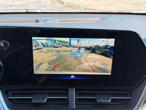 New 2026 Chevrolet Trax LT image 16