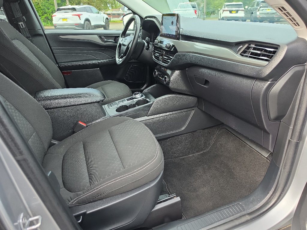 Used 2024 Ford Escape Active AWD/4WD image 17