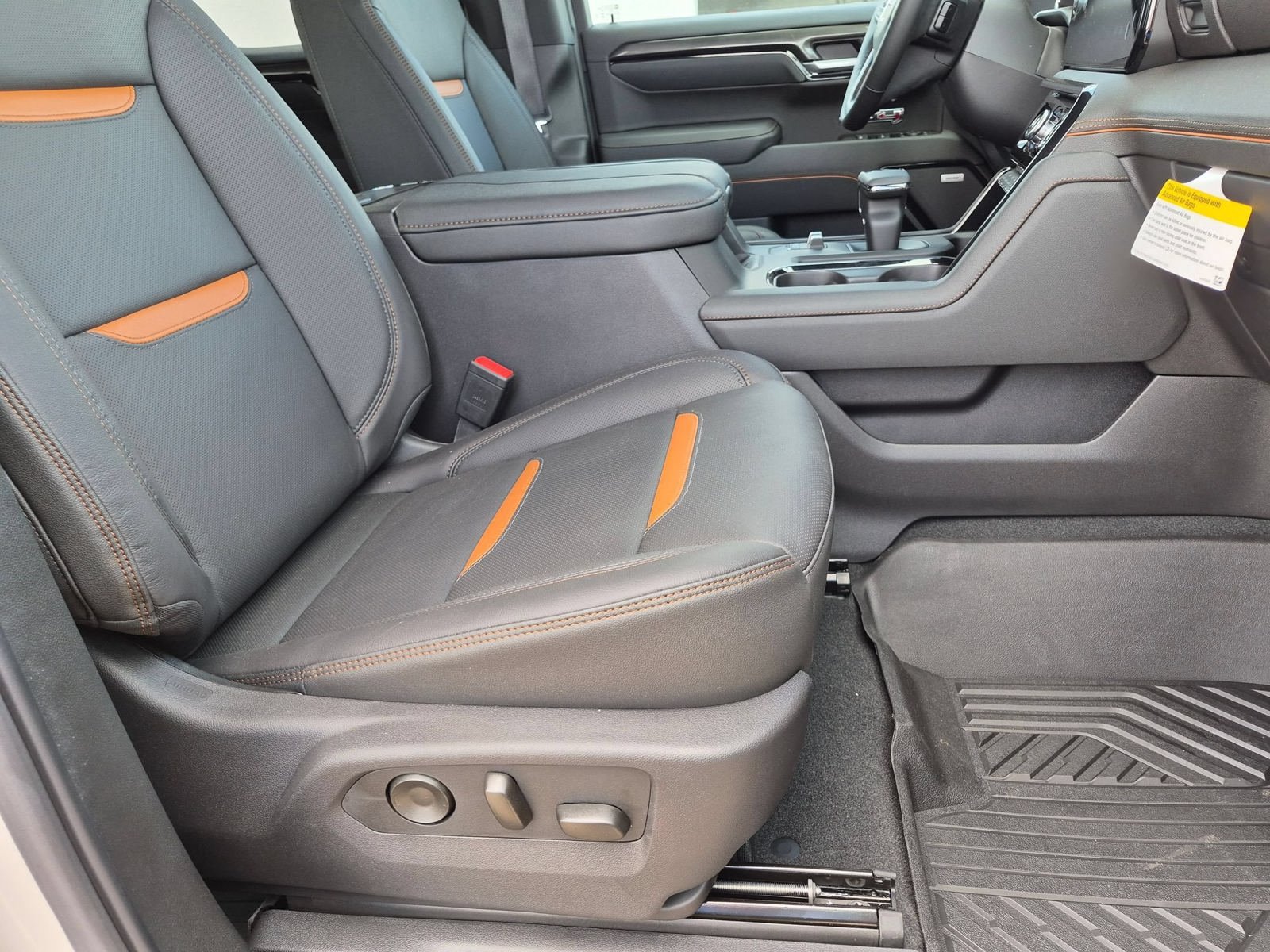 New 2026 GMC Sierra 1500 AT4 w/ AT4 Premium Package AWD/4WD image 28