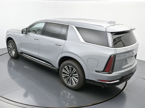New 2026 Cadillac Escalade IQL Luxury image 25