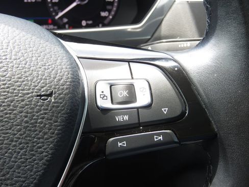 Used 2019 Volkswagen Tiguan SEL AWD/4WD image 23