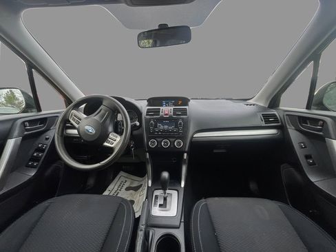 Used 2015 Subaru Forester 2.5i Premium image 9