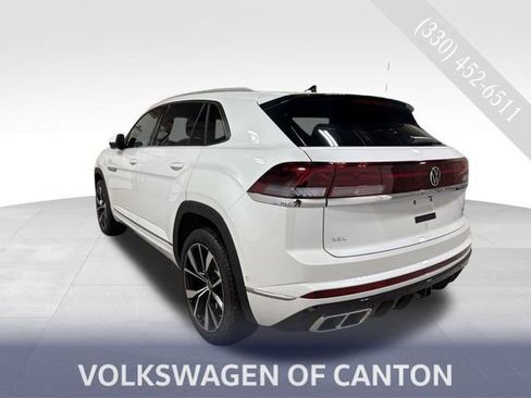 New 2026 Volkswagen Atlas Cross Sport SEL Premium R-Line AWD/4WD image 1