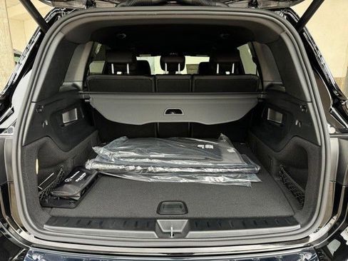 Certified 2025 Mercedes-Benz GLB 250 image 15