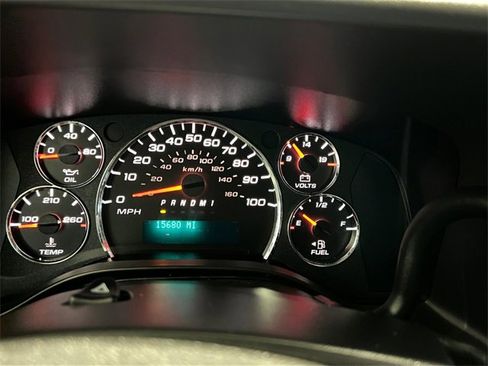Used 2024 Chevrolet Express 2500 w/ Driver Convenience Package image 19