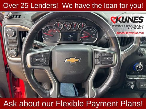 Used 2021 Chevrolet Silverado 1500 LT AWD/4WD image 18
