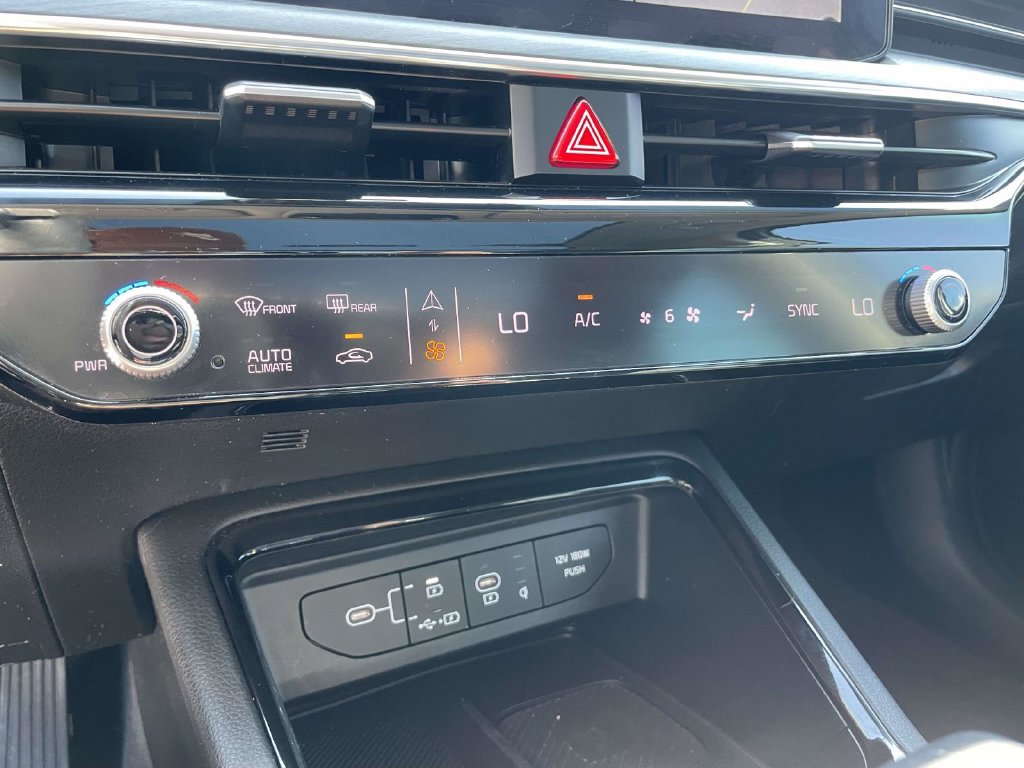 Used 2025 Kia K5 EX FWD image 26