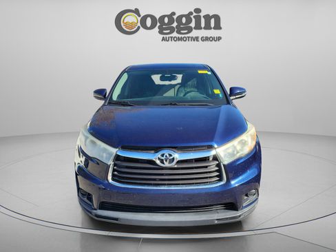 Used 2016 Toyota Highlander LE image 8