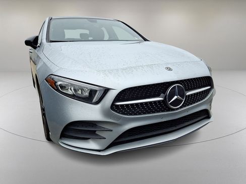 Used 2020 Mercedes-Benz A 220 4MATIC image 2