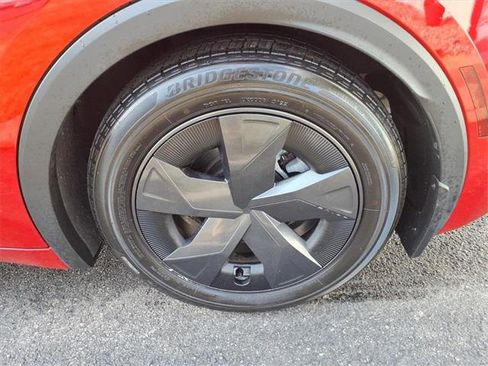 Certified 2023 Toyota Prius LE image 25