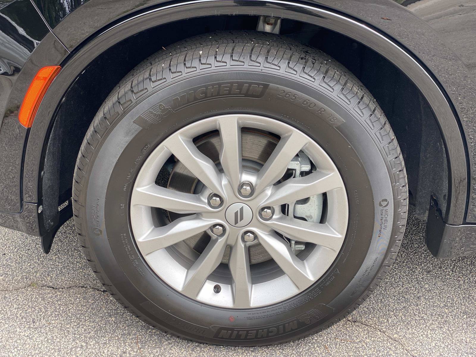 Used 2025 Dodge Durango GT RWD image 14
