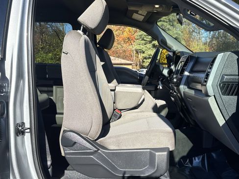 Used 2022 Ford F250 XLT image 24
