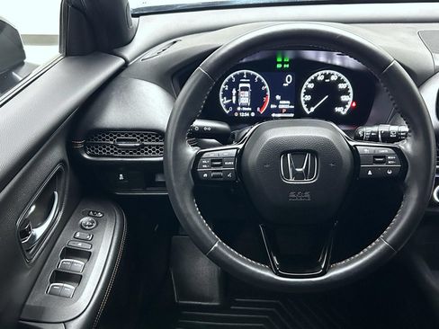 Used 2024 Honda HR-V Sport image 12