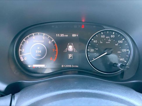 Used 2024 Nissan Kicks SV image 24