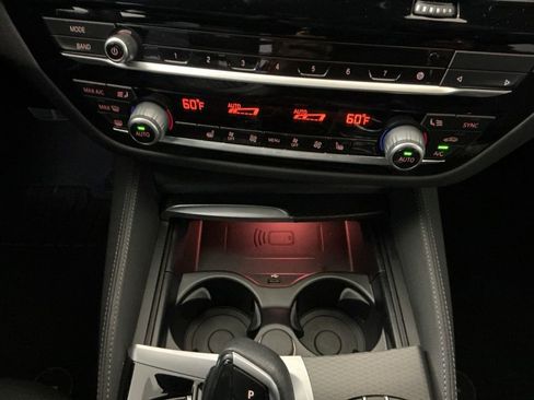 Used 2023 BMW 540i w/ M Sport Package image 13