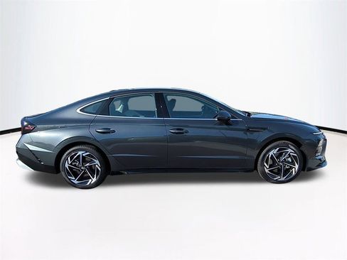New 2026 Hyundai Sonata SEL image 4