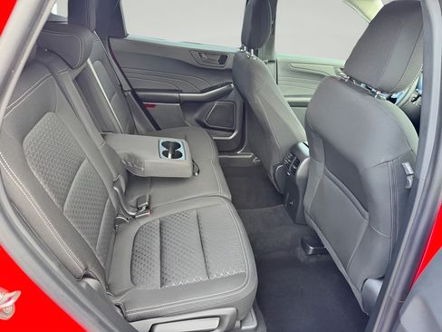 Used 2024 Ford Escape Active w/ Cold Weather Package FWD image 31