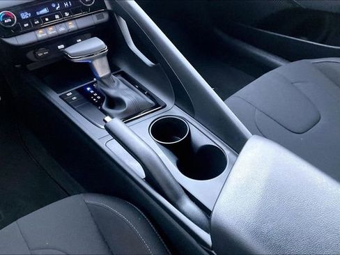 Certified 2026 Hyundai Elantra Sport FWD image 8