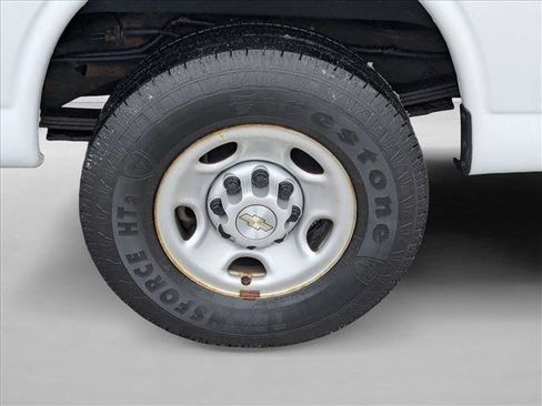 Used 2021 Chevrolet Express 2500 Extended w/ Driver Convenience Package image 21