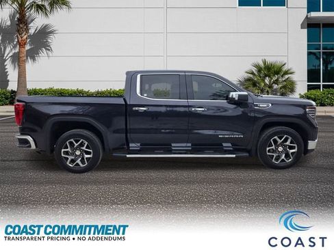 Used 2023 GMC Sierra 1500 SLT w/ SLT Premium Package image 5