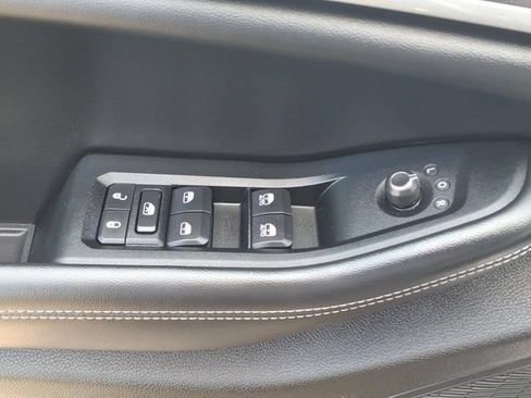 Certified 2023 Jeep Grand Cherokee L Limited AWD/4WD image 24