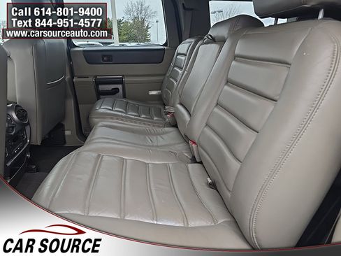 Used 2004 HUMMER H2 w/ Preferred Equipment Group image 22