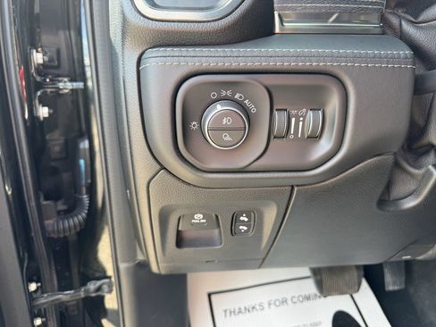 Used 2019 RAM 1500 Limited w/ Advanced Safety Group AWD/4WD image 13