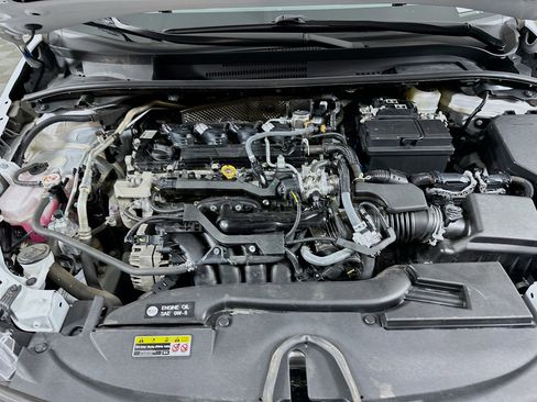 Used 2024 Toyota Corolla LE image 30