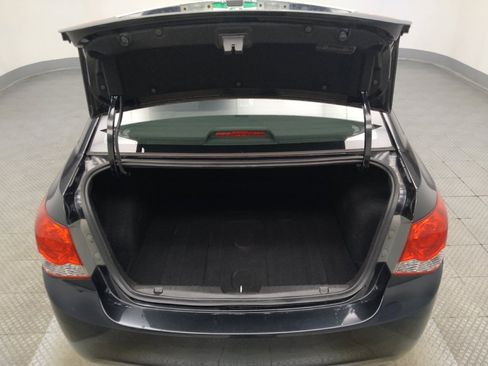 Used 2014 Chevrolet Cruze LT FWD image 29