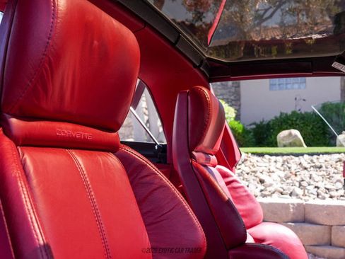 Used 1990 Chevrolet Corvette ZR-1 RWD image 41