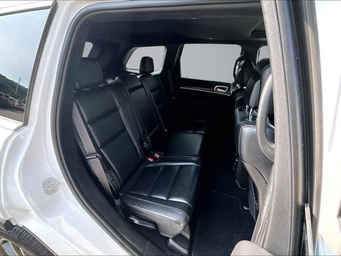 Used 2021 Jeep Grand Cherokee Limited AWD/4WD image 25