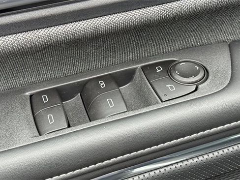 New 2026 GMC Sierra EV Elevation image 12